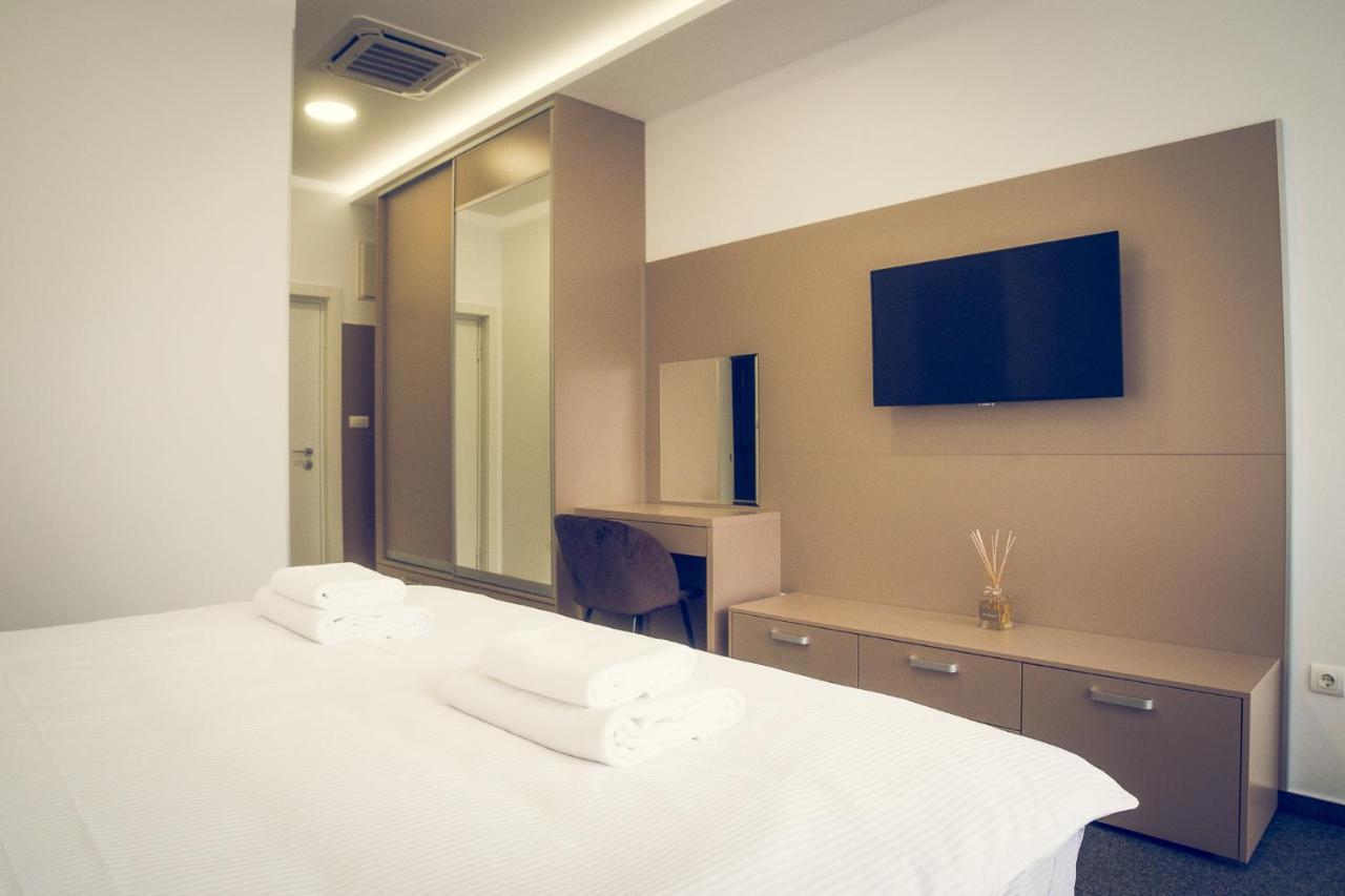 Apartmani Sl Luxury Banja Luka Exteriör bild