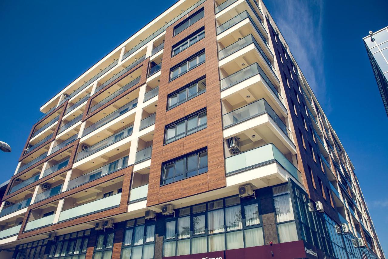 Apartmani Sl Luxury Banja Luka Exteriör bild