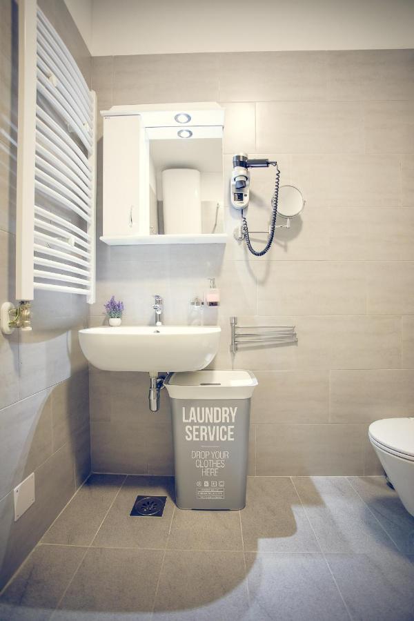 Apartmani Sl Luxury Banja Luka Exteriör bild